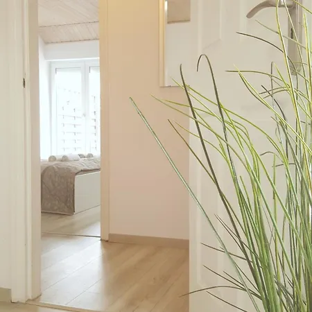 Дом отдыха Family Surf 3 Floors Of Fun 8 Min Walk To *