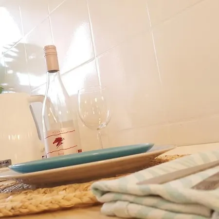 Дом отдыха Family Surf 3 Floors Of Fun 8 Min Walk To *