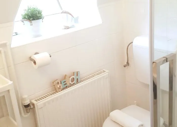 Holiday home Family Surf 3 Floors Of Fun 8 Min Walk To *