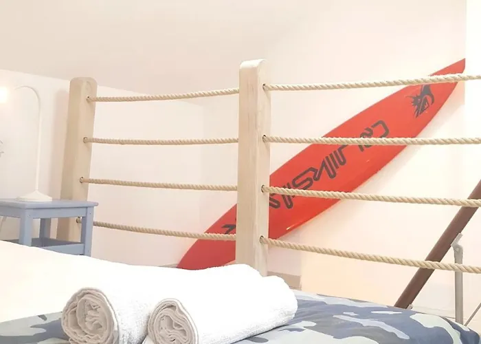 Casa vacanze Family Surf 3 Floors Of Fun 8 Min Walk To Balatonfenyves