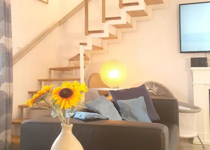 Holiday home Family Surf 3 Floors Of Fun 8 Min Walk To *